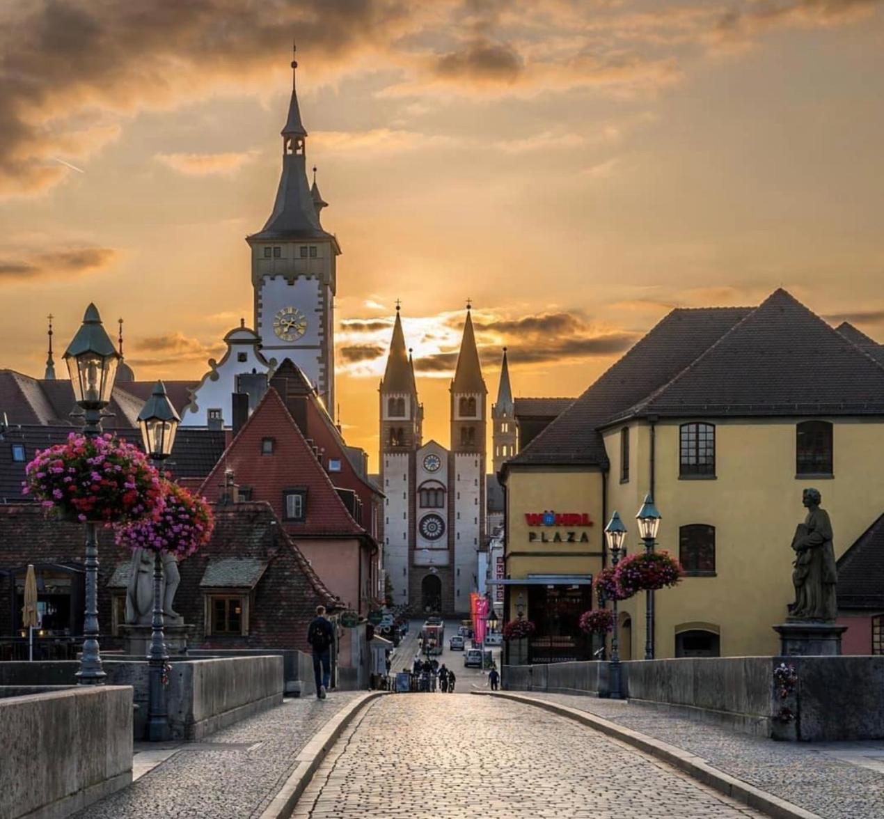 Wohnung Alte Mainbruecke - Gratis Kaffee - Netflix - Balkon Würzburg Dış mekan fotoğraf